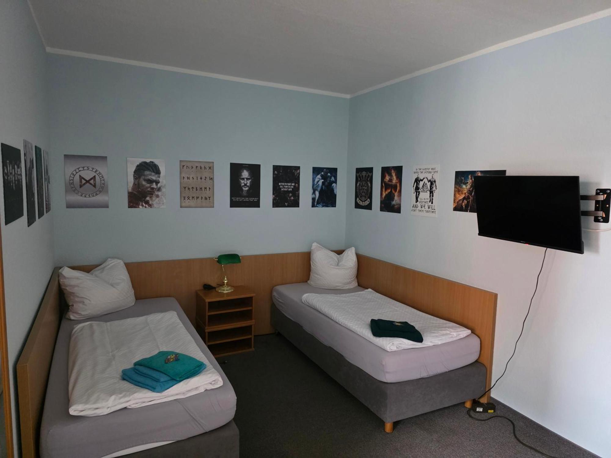 Pension Am Filmpark Потсдам Екстер'єр фото